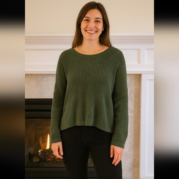 Emma Knudsen. Green Ribbed Knit Sweater. Womens Medium. EUC - Picture 1 of 7